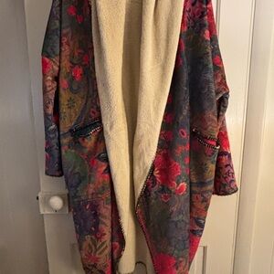 NATURAL LIFE Multicolor Floral Women's Poncho with Cream Lining